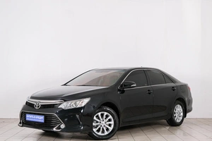 Седан Toyota Camry 2017 года, 2149000 рублей, Красноярск