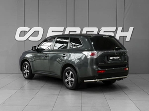 Внедорожник Mitsubishi Outlander 2012 года, 1248000 рублей, Тверь
