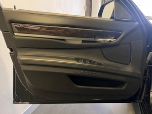 Седан BMW 7 серия 2014 года, 3199000 рублей, Красноярск