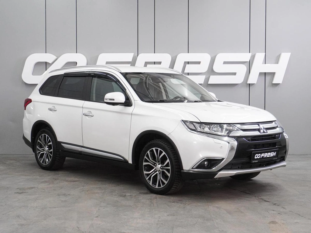 Внедорожник Mitsubishi Outlander 2018 года, 1849000 рублей, Воронеж