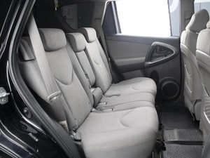 Внедорожник Toyota RAV4 2006 года, 1260000 рублей, Омск