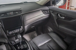 Внедорожник Nissan X-Trail 2020 года, 2689000 рублей, Томск