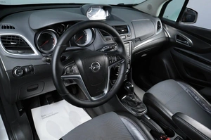 Внедорожник Opel Mokka 2014 года, 989000 рублей, Челябинск