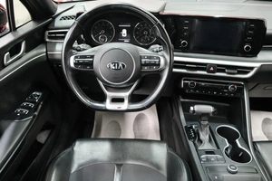 Седан Kia K5 2020 года, 2899000 рублей, Омск