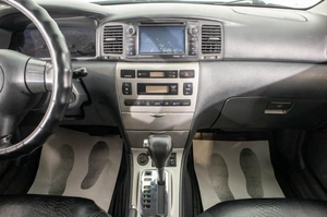 Седан Toyota Corolla 2006 года, 799000 рублей, Барнаул