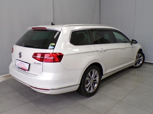 Седан Volkswagen Passat 2015 года, 1699500 рублей, Красноярск