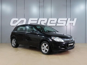 Хетчбэк Opel Astra 2013 года, 679000 рублей, Воронеж