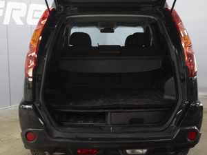 Внедорожник Nissan X-Trail 2007 года, 990000 рублей, Омск