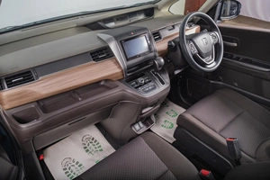 Минивэн Honda Freed 2020 года, 2169000 рублей, Томск