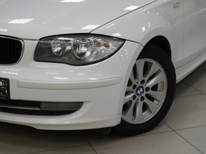 Хетчбэк BMW 1 серия 2010 года, 999999 рублей, Тверь