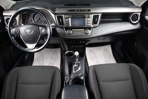 Внедорожник Toyota RAV4 2014 года, 2149000 рублей, Оренбург