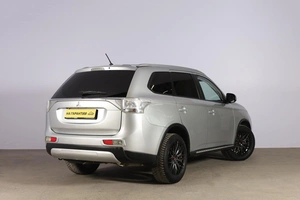 Внедорожник Mitsubishi Outlander 2014 года, 1899000 рублей, Новосибирск