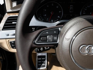 Седан Audi A8 2015 года, 2690000 рублей, Ставрополь