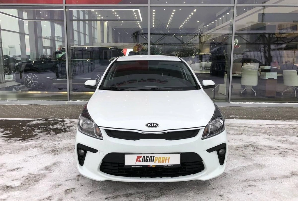 Седан Kia Rio 2018 года, 1290000 рублей, Солонцы