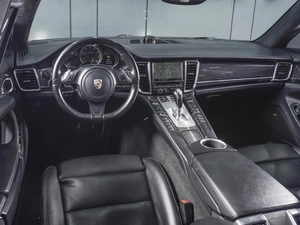 Лифтбек Porsche Panamera Turbo 2012 года, 2630000 рублей, Ростов-на-Дону