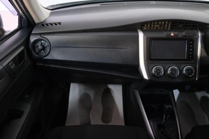 Универсал Toyota Corolla Fielder 2015 года, 1349000 рублей, Омск