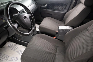 Хетчбэк ВАЗ (LADA) Priora 2013 года, 419000 рублей, Оренбург