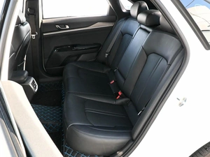 Седан Kia K5 2021 года, 2850000 рублей, Волгоград