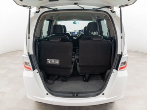 Минивэн Honda Freed 2014 года, 1100000 рублей, Красноярск