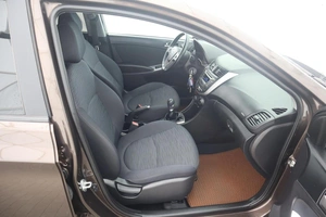 Хэтчбек Hyundai Solaris 2015 года, 880000 рублей, Орёл