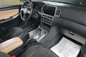 Седан Toyota Corolla 2005 года, 689000 рублей, Тюмень