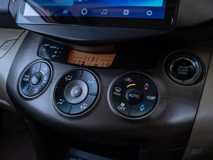 Внедорожник Toyota Vanguard 2009 года, 1530000 рублей, Волгоград