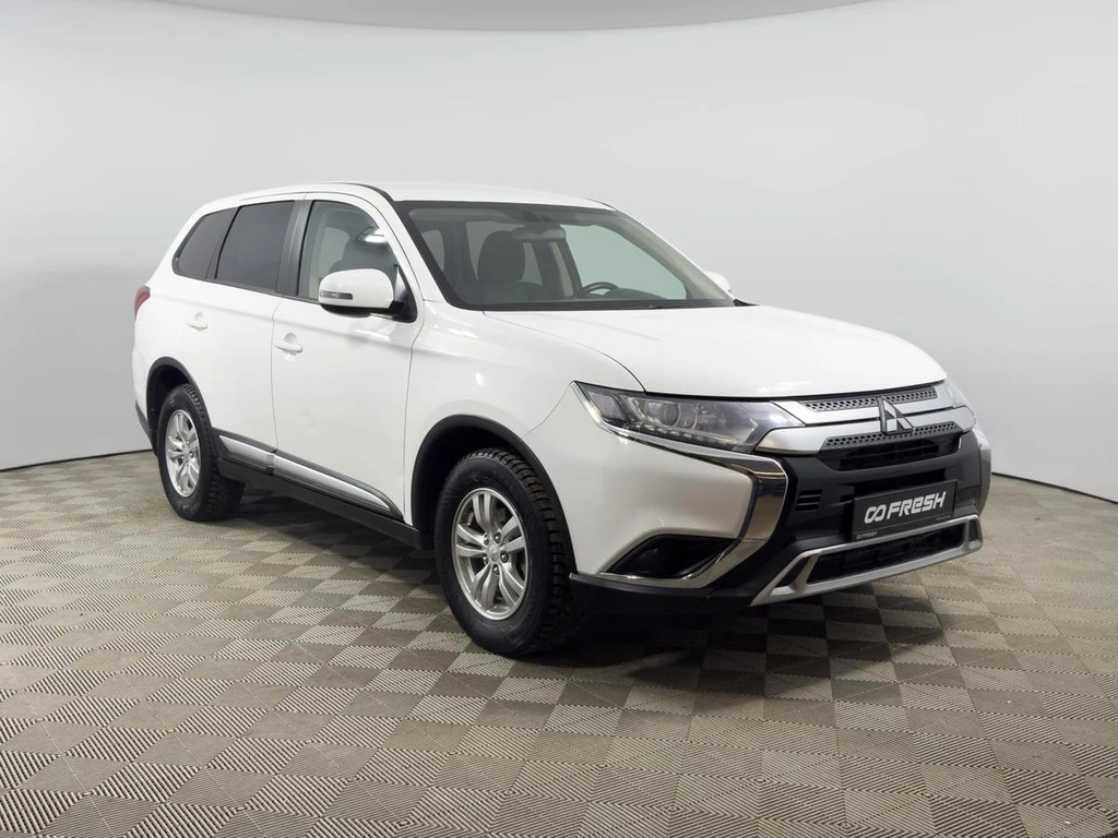 Внедорожник Mitsubishi Outlander 2021 года, 2236900 рублей, Казань