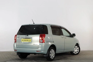 Минивэн Toyota Raum 2003 года, 559000 рублей, Тюмень