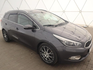 Хэтчбек Kia Ceed 2013 года, 995000 рублей, Орёл