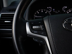 Внедорожник Toyota Land Cruiser Prado 2021 года, 6450000 рублей, Большой Сочи