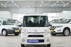 Минивэн Daihatsu Tanto 2017 года, 839000 рублей, Омск