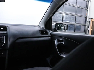 Седан Volkswagen Polo 2014 года, 880000 рублей, Красноярск