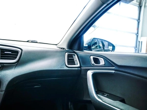 Хетчбэк Kia Ceed 2019 года, 1450000 рублей, Красноярск