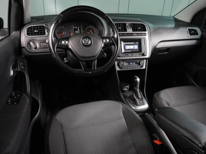 Седан Volkswagen Polo 2016 года, 1219000 рублей, Воронеж