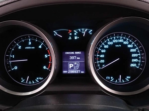 Внедорожник Toyota Land Cruiser 2011 года, 3199000 рублей, Воронеж