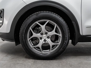 Внедорожник Kia Sportage 2017 года, 1970000 рублей, Красноярск