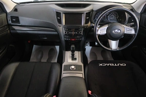 Универсал Subaru Outback 2011 года, 1599000 рублей, Омск