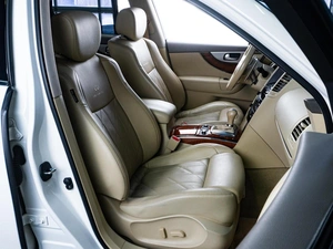 Внедорожник Infiniti QX70 2014 года, 3215000 рублей, Тюмень