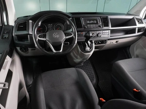 Минивэн Volkswagen Caravelle 2018 года, 3369000 рублей, Воронеж