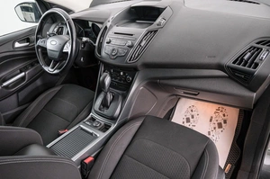 Внедорожник Ford Kuga 2017 года, 1649000 рублей, Красноярск