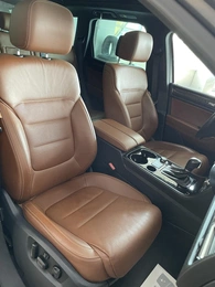 Внедорожник Volkswagen Touareg 2013 года, 2537000 рублей, Солонцы