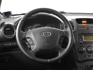 Минивэн Kia Carens 2010 года, 545000 рублей, Казань