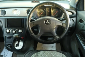 Внедорожник Mitsubishi Airtrek 2001 года, 579000 рублей, Омск