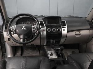 Внедорожник Mitsubishi Pajero Sport 2011 года, 1430000 рублей, Омск