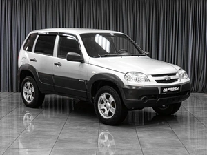 Внедорожник Chevrolet Niva 2017 года, 549000 рублей, Тюмень