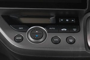 Минивэн Honda Stream 2009 года, 1159000 рублей, Кемерово