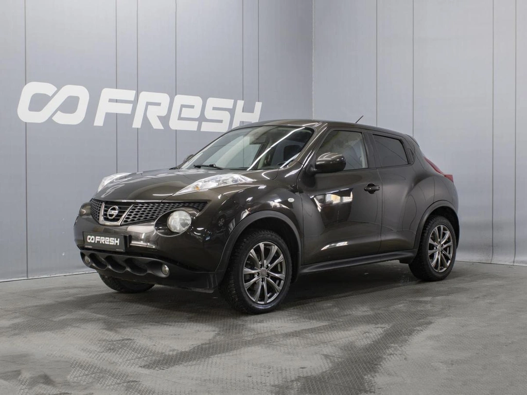 Внедорожник Nissan Juke 2012 года, 1040000 рублей, Омск