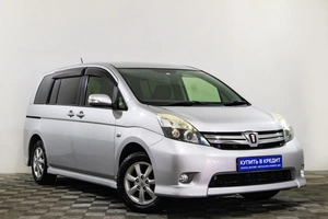 Минивэн Toyota Isis 2013 года, 1269000 рублей, Сургут