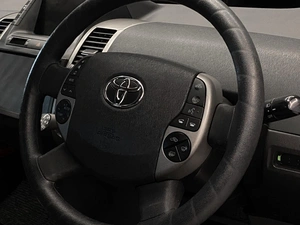 Лифтбек Toyota Prius 2009 года, 949000 рублей, Красноярск