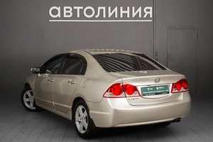Седан Honda Civic 2008 года, 610000 рублей, Красноярск